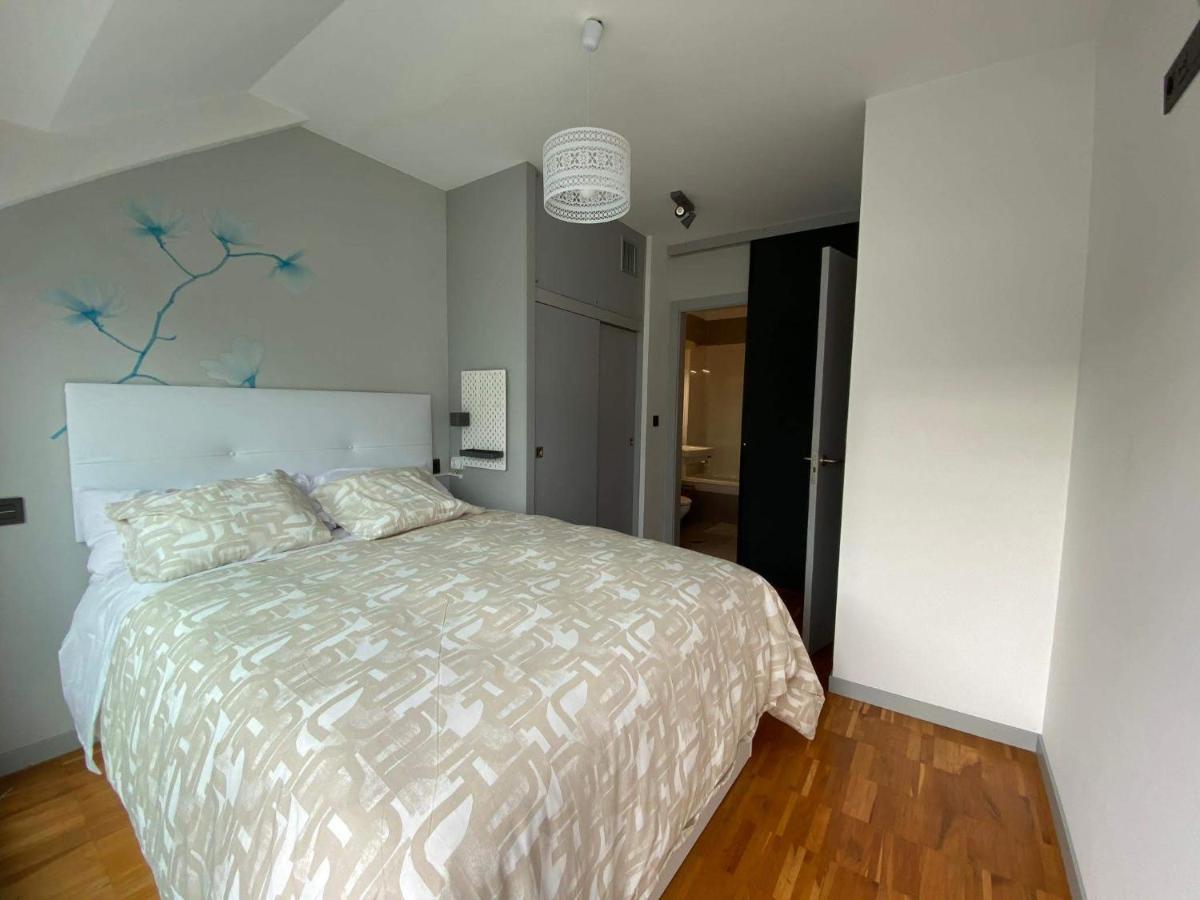 Ferienwohnung Penthouse With Terrace And Views Near Oza'S Beach A Coruña Exterior foto