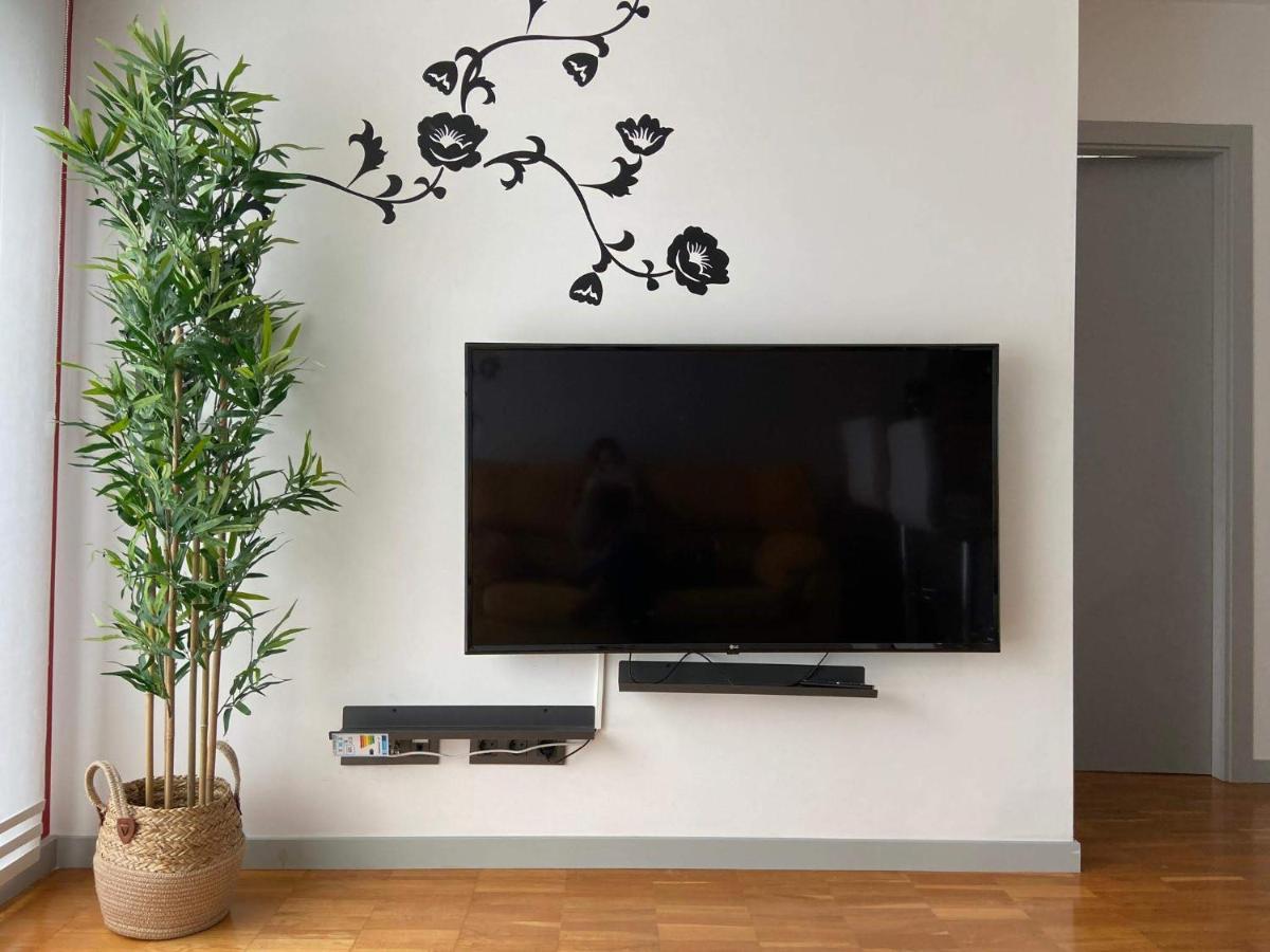Ferienwohnung Penthouse With Terrace And Views Near Oza'S Beach A Coruña Exterior foto