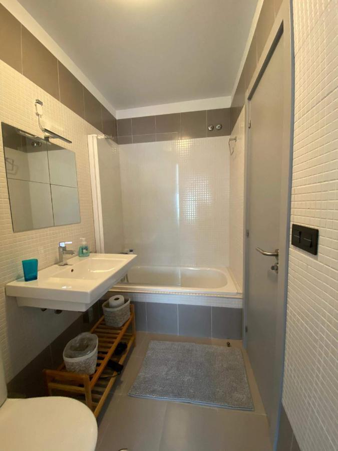 Ferienwohnung Penthouse With Terrace And Views Near Oza'S Beach A Coruña Exterior foto